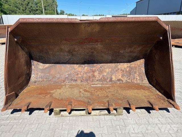 Liebherr L 551 Кофи