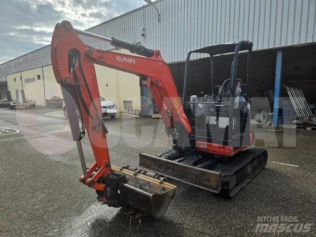 Kubota U 27-4 Мини екскаватори < 7 т