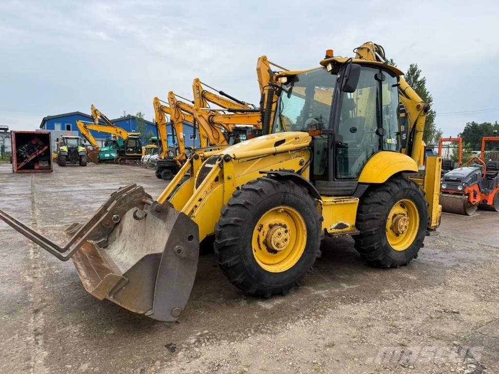 Komatsu WB 93 S-5 Товарач със заден ексватор