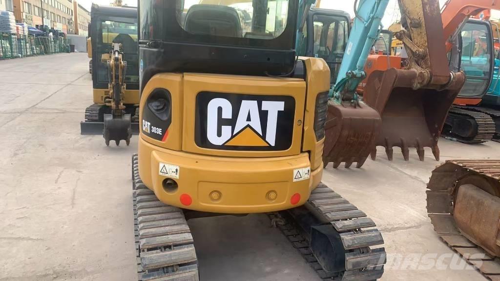 CAT 303 Верижен екскаватор