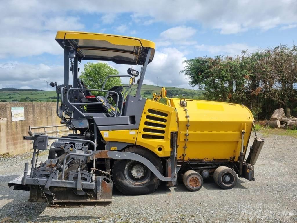 Vögele Super 1300-3i Машини за асфалт