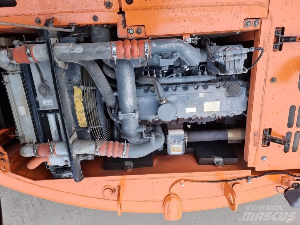 Doosan DX 140 LC Верижен екскаватор