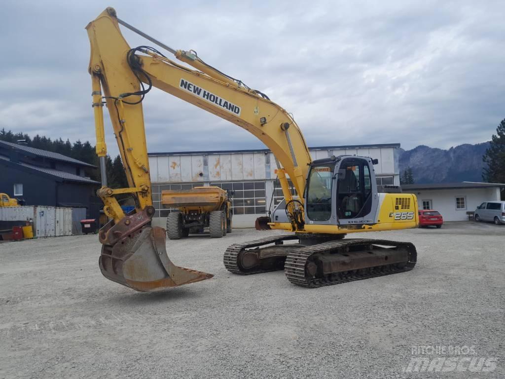 New Holland E 265 Верижен екскаватор