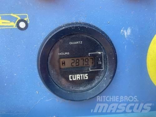 Haulotte C12DX Ножични работни платформи