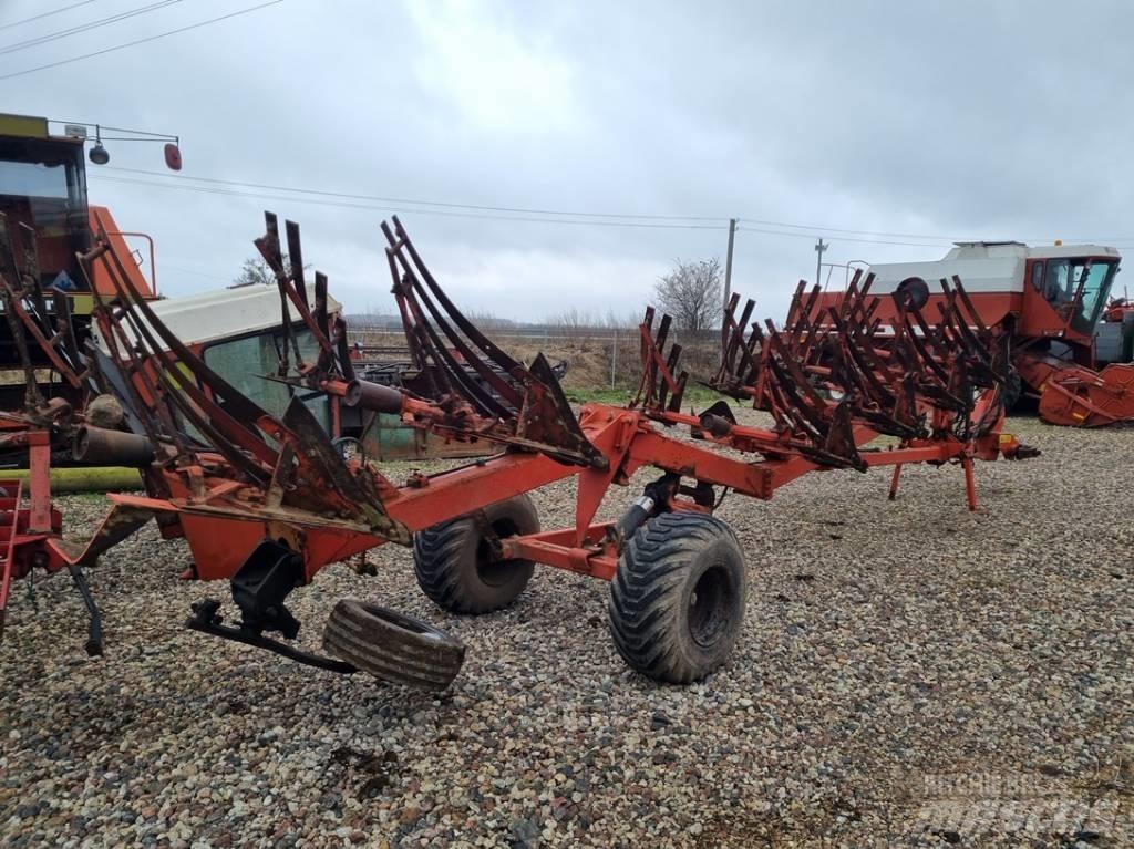 Kuhn Manager 6 Реверсивни плугове
