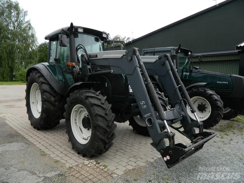 Valtra C 130 Трактори