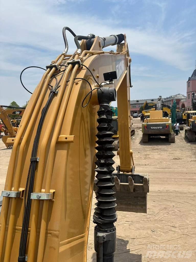 XCMG XE 215 DA Верижен екскаватор