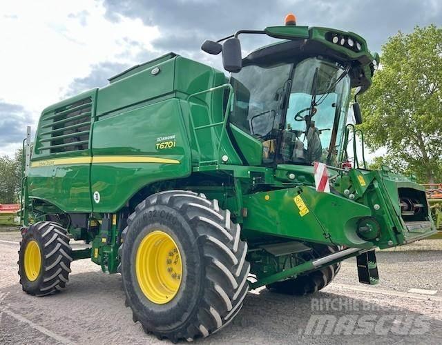 John Deere T 670 Комбайни