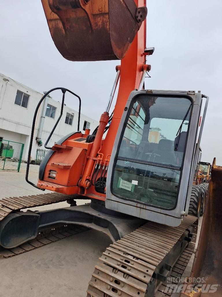 Hitachi ZX 135 US Верижен екскаватор