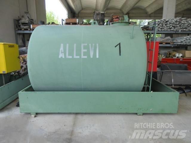 ALLEVI CD60 Резервоари за гориво и добавки
