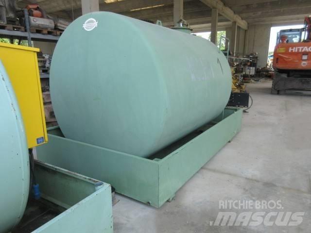  ALLEVI CD60 Резервоари за гориво и добавки
