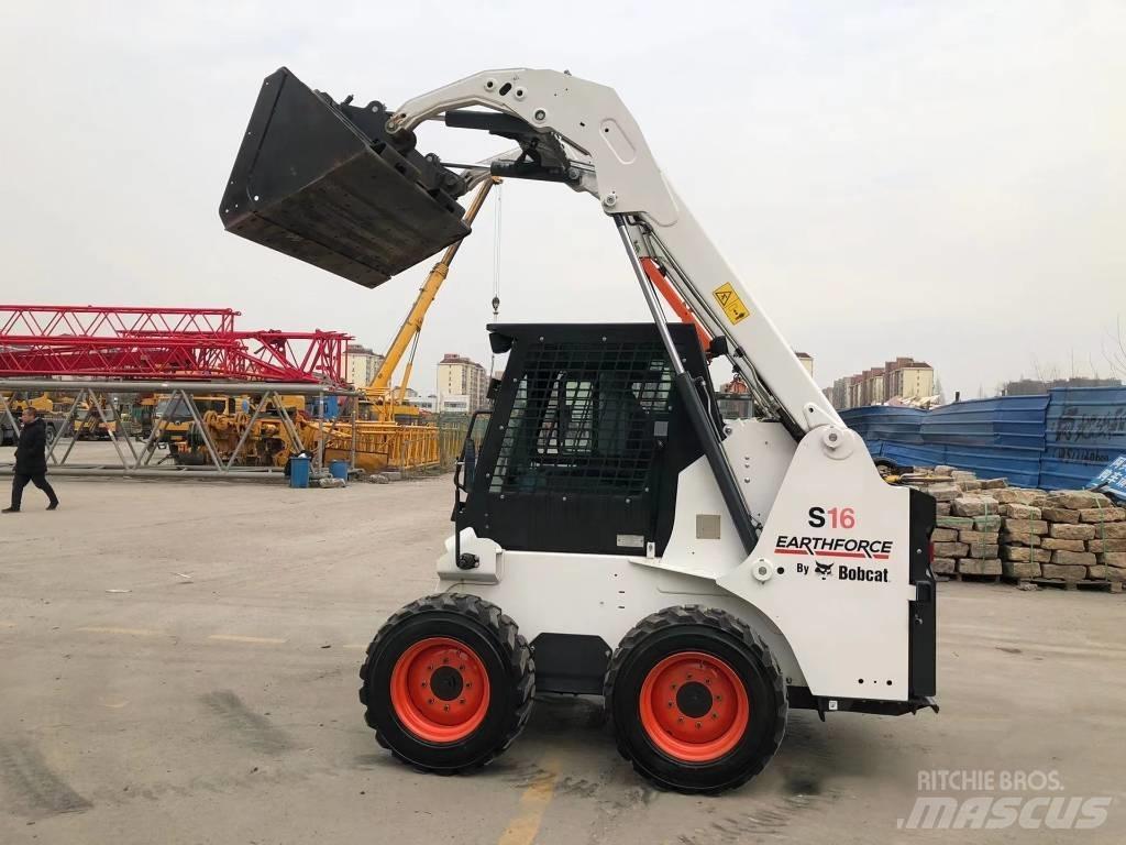 Bobcat S16 Мини товарачи

