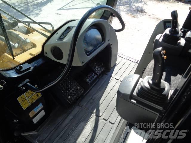 CAT 963 D Верижен товарач