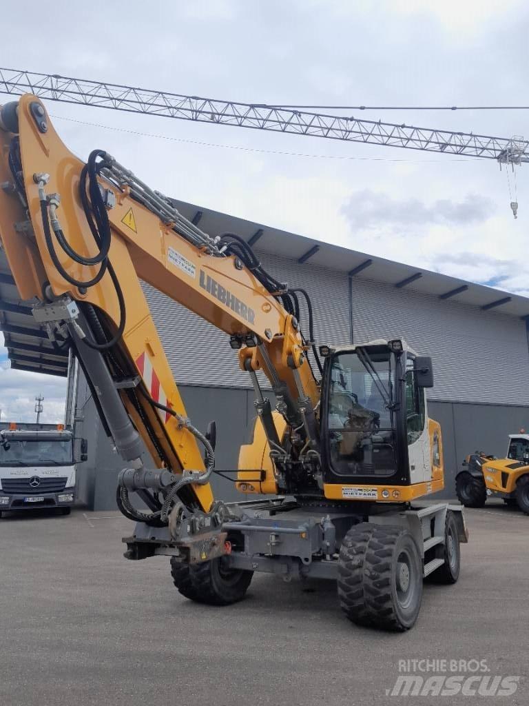 Liebherr A 916 Колесни екскаватори