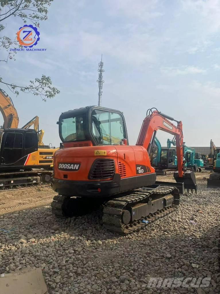 Doosan DX 60 Мини екскаватори < 7 т