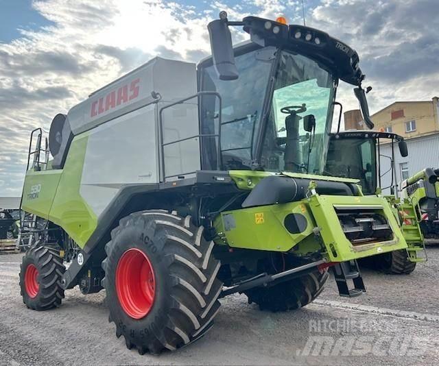 CLAAS TRION 530 Комбайни