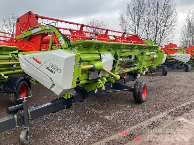 CLAAS TRION 530 Комбайни