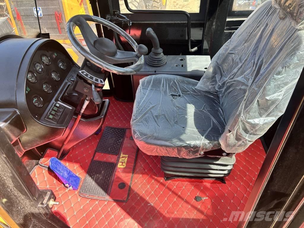 CAT 966H Колесни товарачи