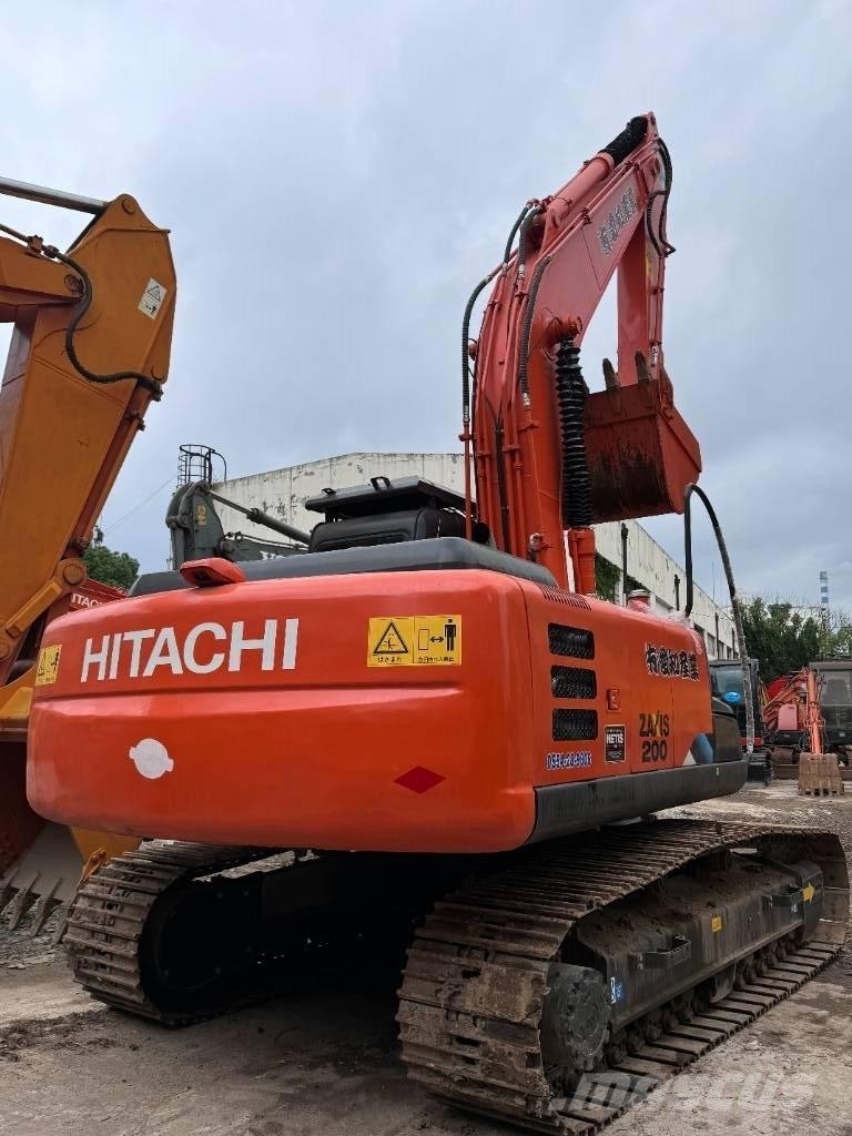 Hitachi ZX 200-3 G Верижен екскаватор