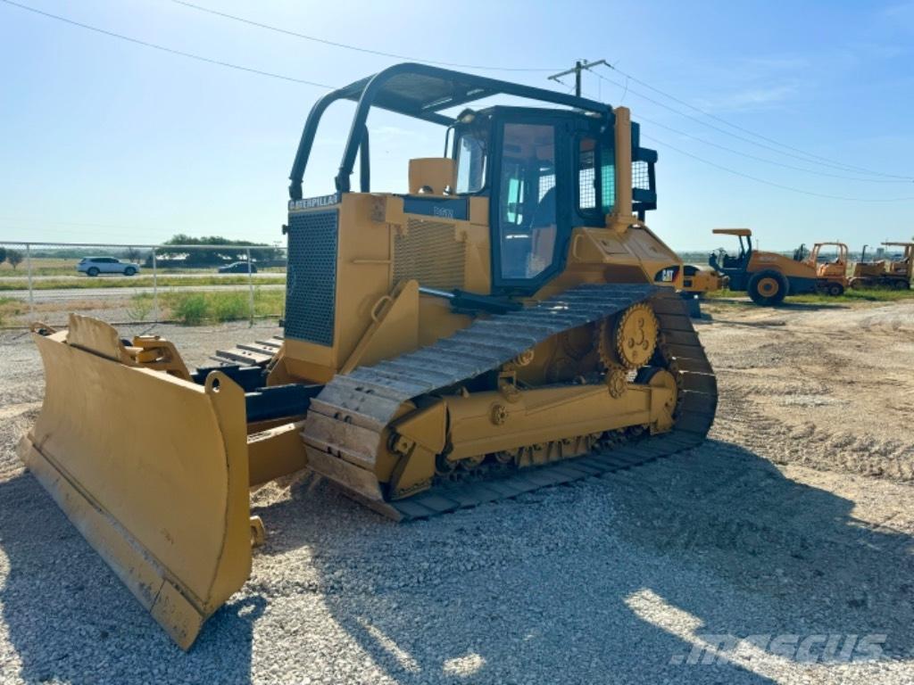 CAT D 6 M LGP Верижни булдозери
