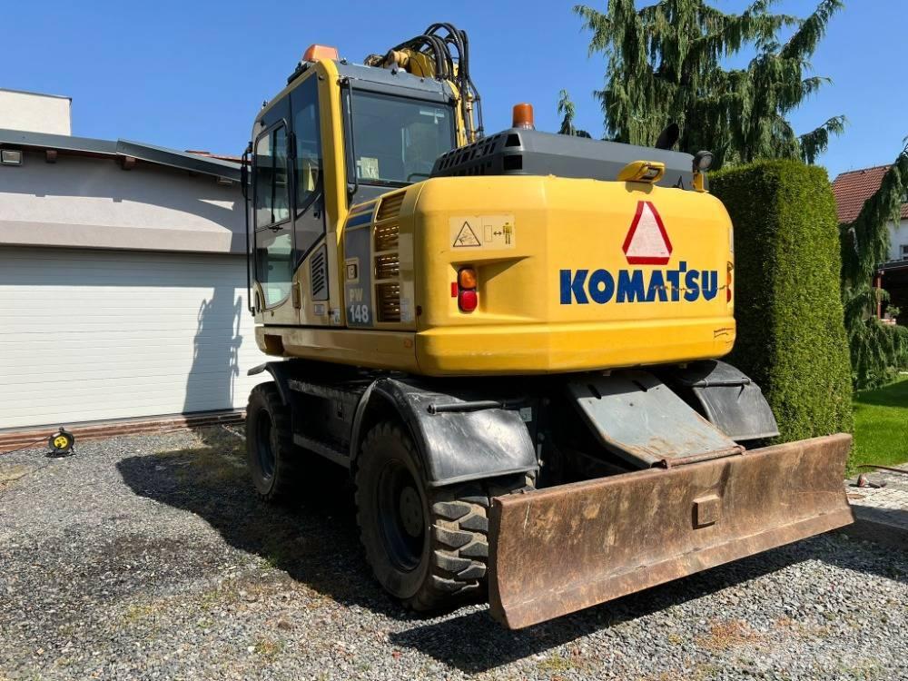 Komatsu PW 148-8 Колесни екскаватори