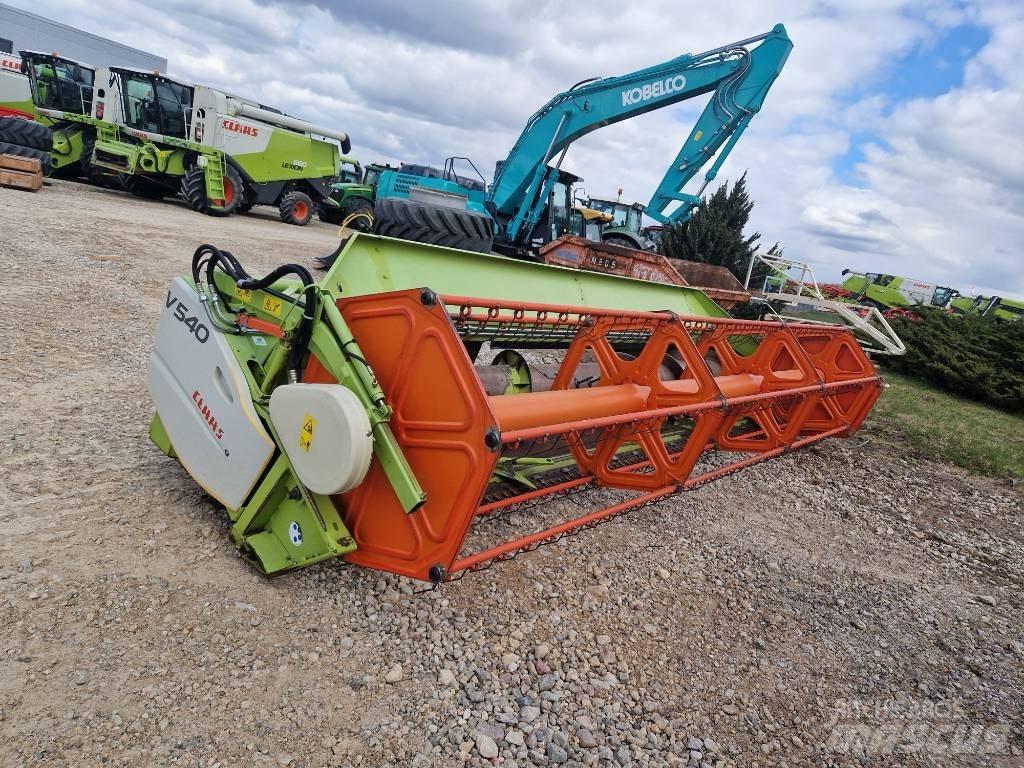 CLAAS Tucano 320 Комбайни