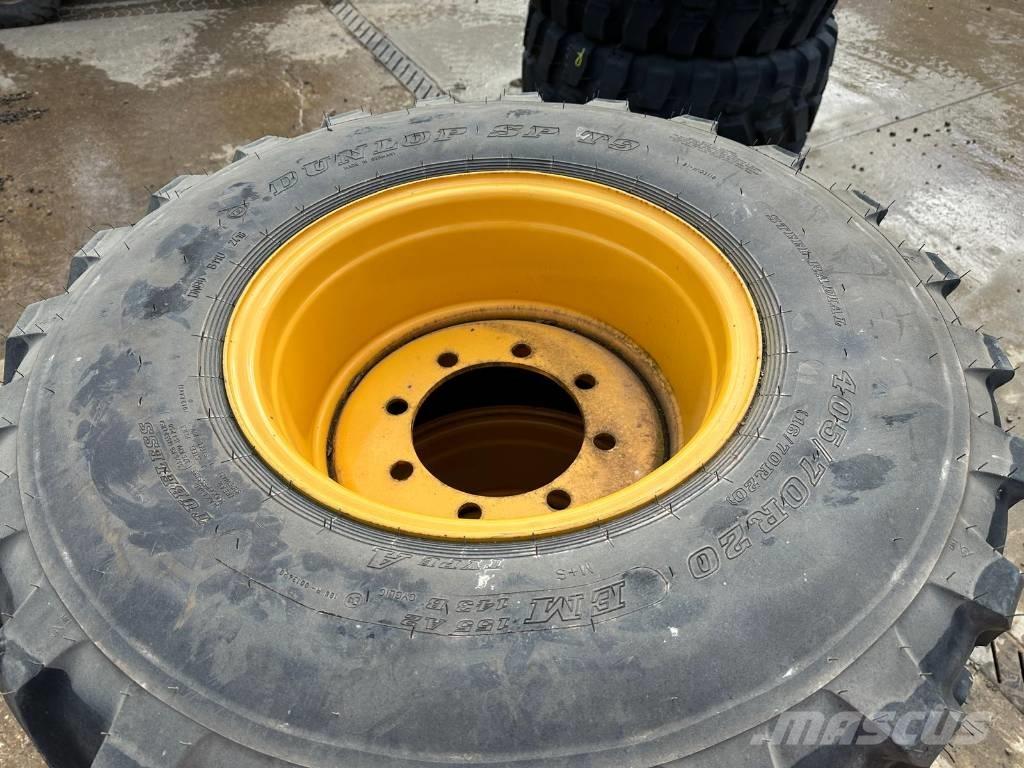 Dunlop 405/70R20 Гуми