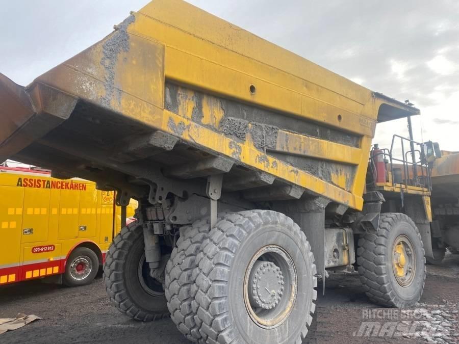 Komatsu HD405-7 Твърди самосвали
