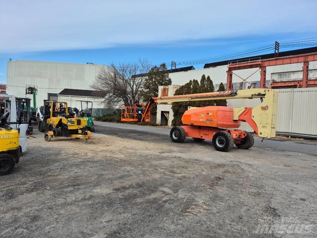 JLG 800 AJ Съчленени стрелови подемници