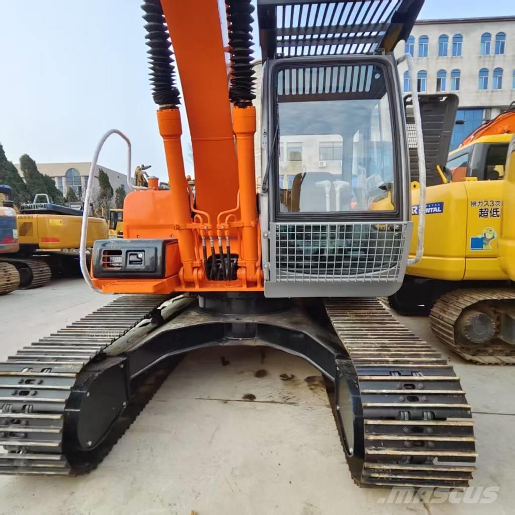 Hitachi EX 120 Средни екскаватори 7т - 12т