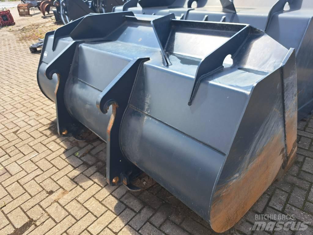 Hyundai HL955A Кофи