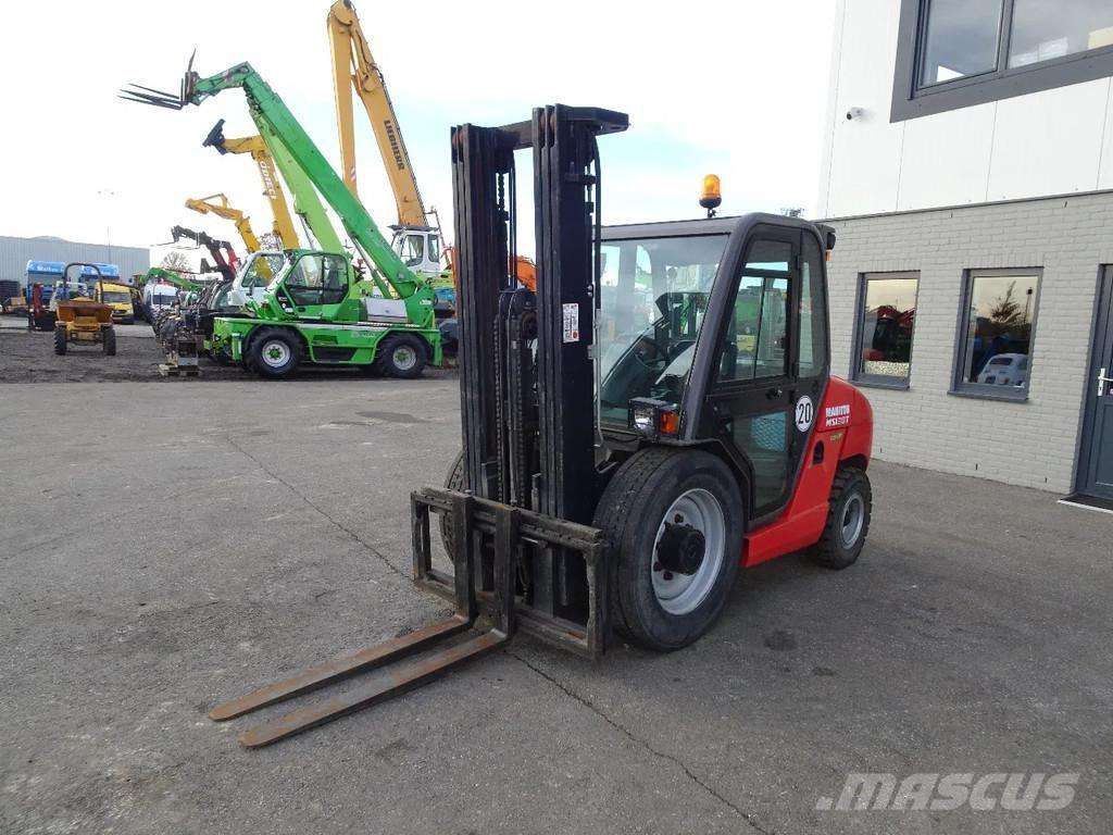 Manitou MSI30T MSI Камиони за херавни местности