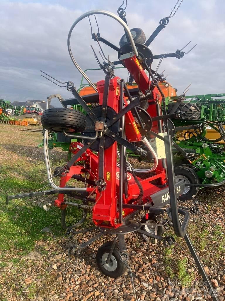 Vicon FANEX 764 Гребла и сенообръщачки