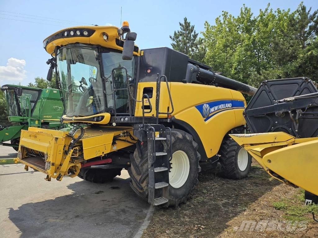 New Holland CX8.70 Комбайни