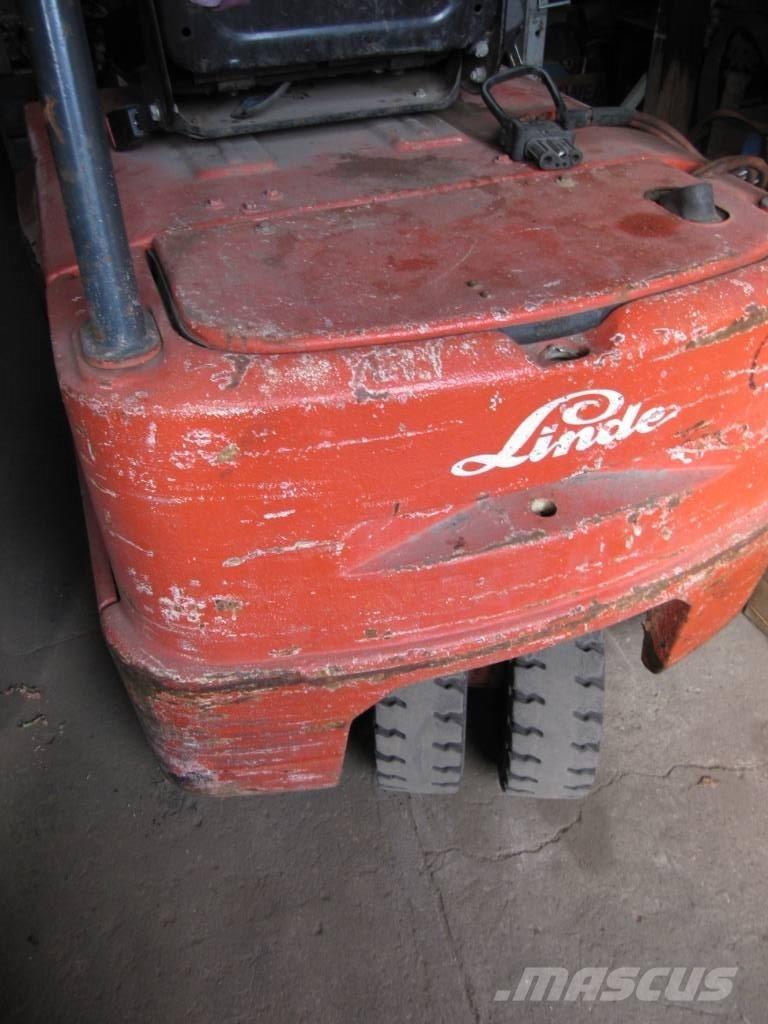 Linde E 16 Електрически вилични кари-повдигачи