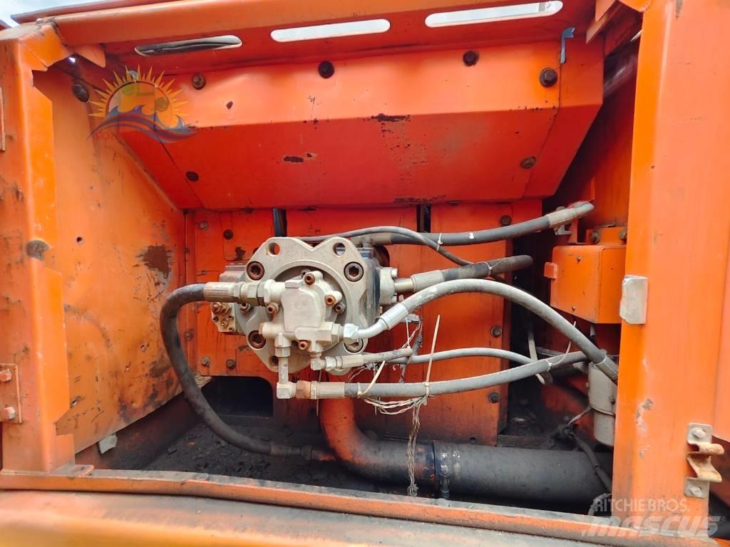 Doosan DX 300 LC Верижен екскаватор