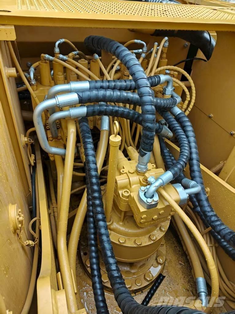 CAT 320C Верижен екскаватор