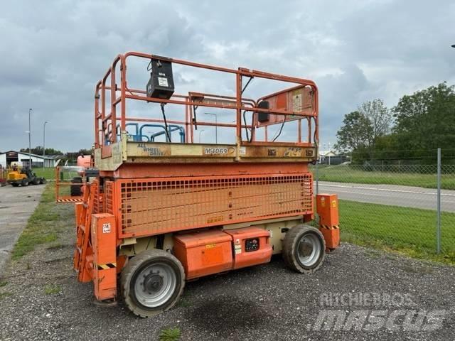 JLG M4069 Ножични работни платформи
