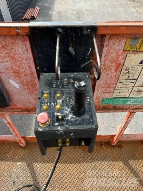 JLG M4069 Ножични работни платформи