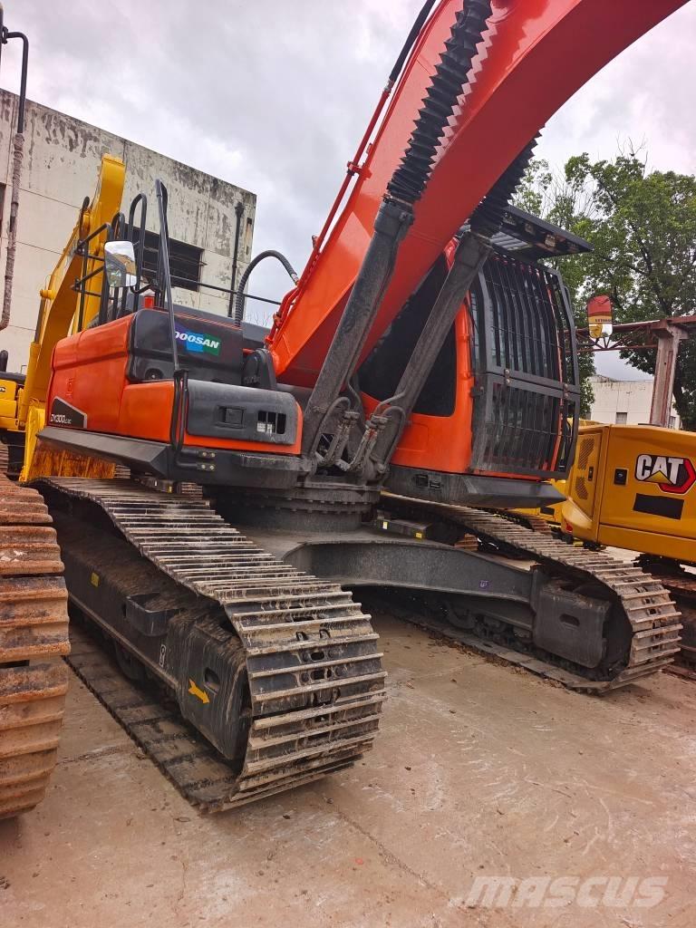 Doosan DX 300 LC-9C Верижен екскаватор