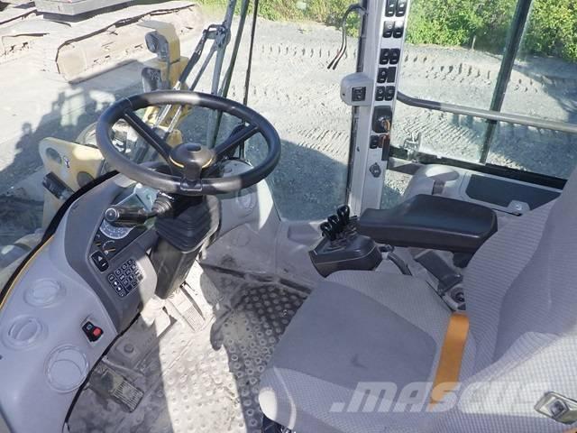 Volvo L 120 H Колесни товарачи