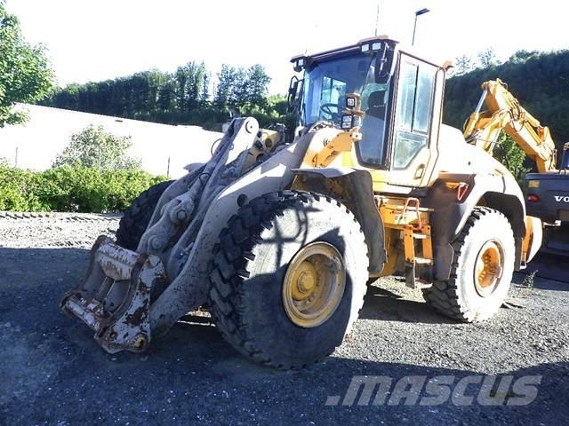 Volvo L 120 H Колесни товарачи