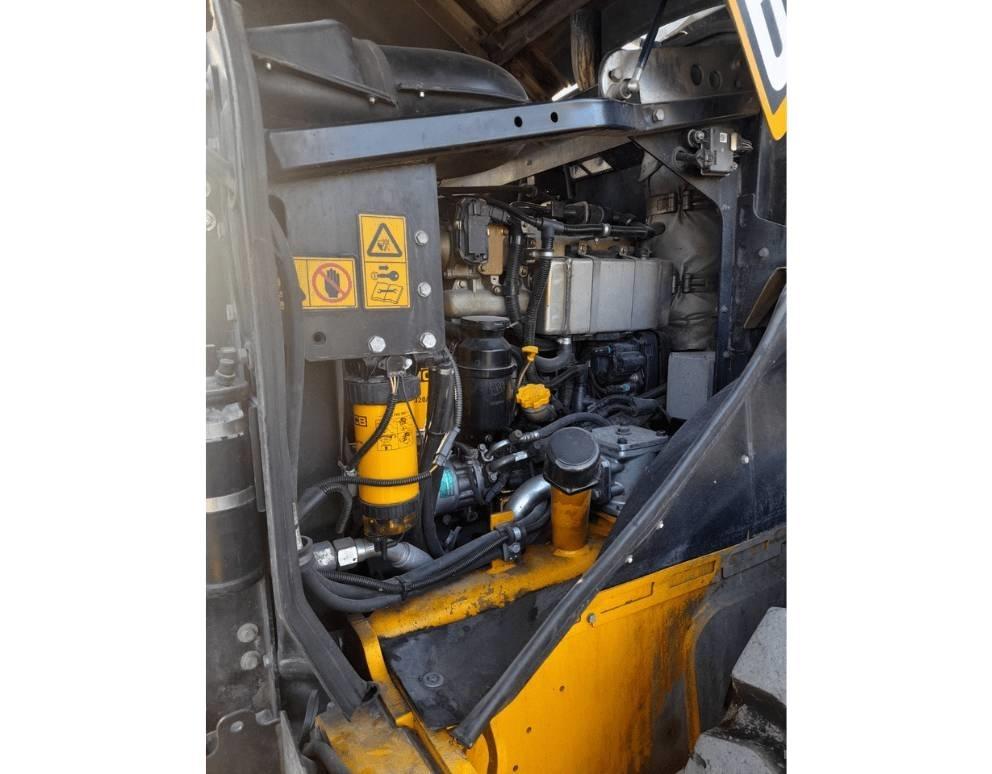 JCB 417 Колесни товарачи