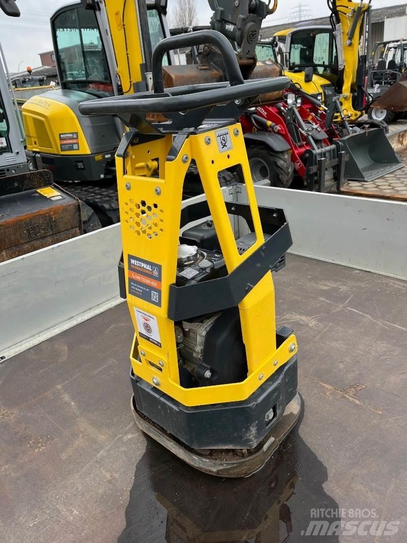 Bomag BR95 Уплътнители за плочи
