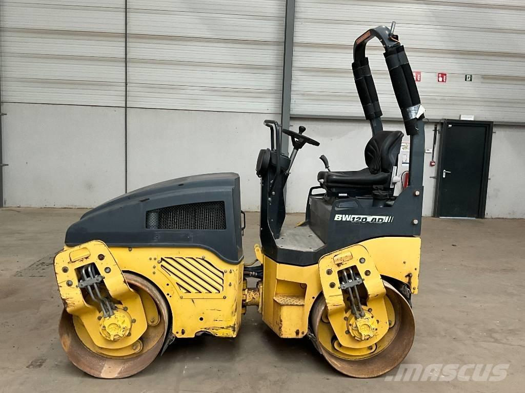 Bomag BW 120 AD-4 Двойни барабанни ролки
