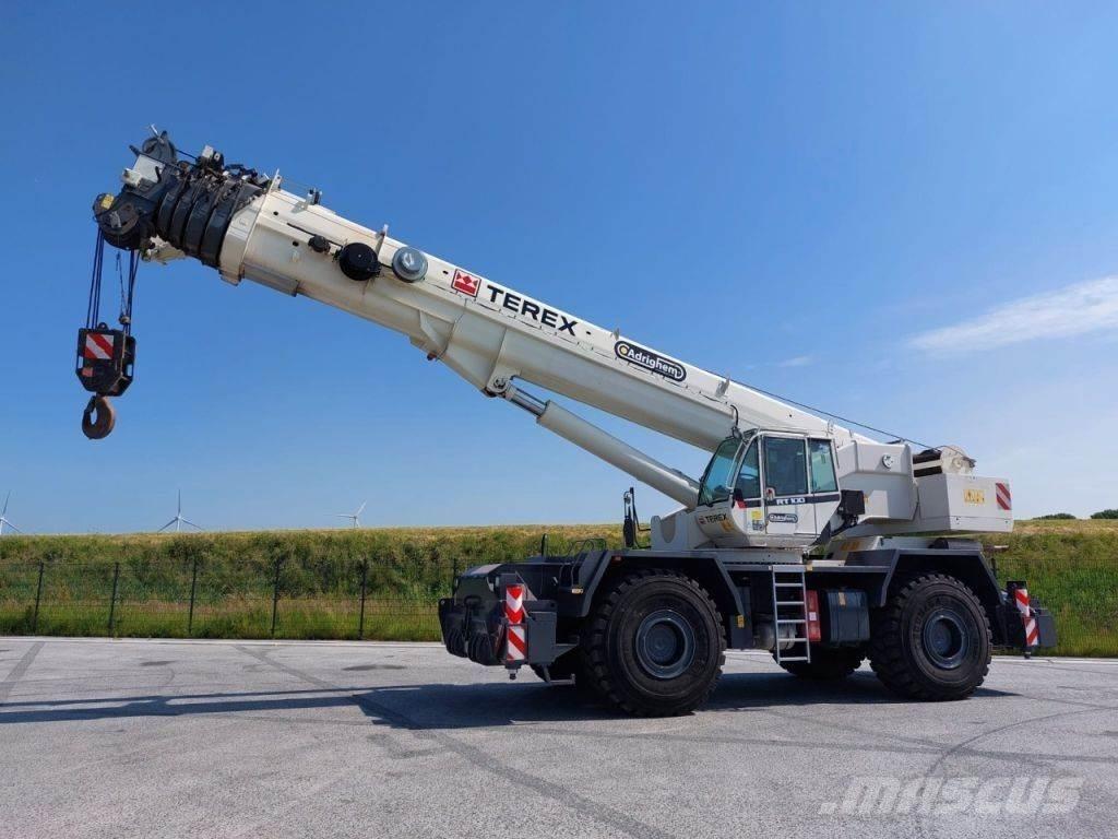 Terex RT100 Кранове за тежък терен