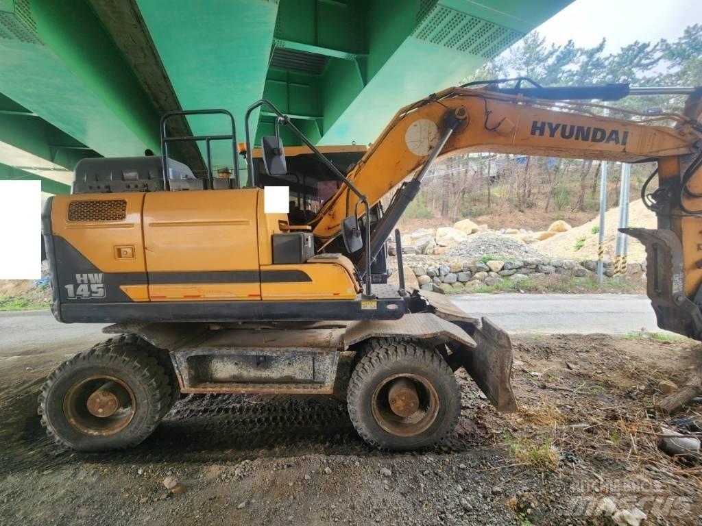 Hyundai HW 145 Колесни екскаватори