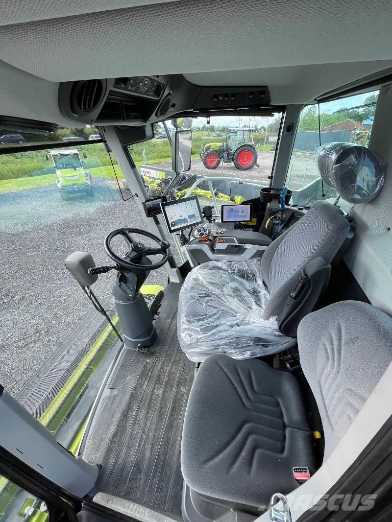 CLAAS Jaguar 950 Фуражни комбайни