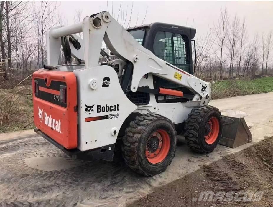 Bobcat S 770 Мини товарачи
