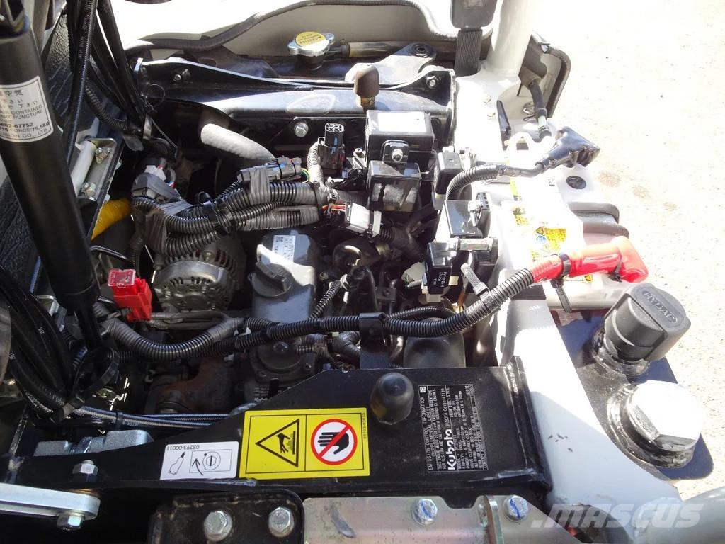 Takeuchi TB210 Мини екскаватори < 7 т